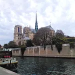 Appartement D\'Une Chambre Avec Vue Sur La Ville Terrasse Amenagee Et Wifi A Paris